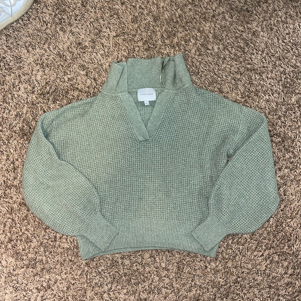 Pink rose sweater